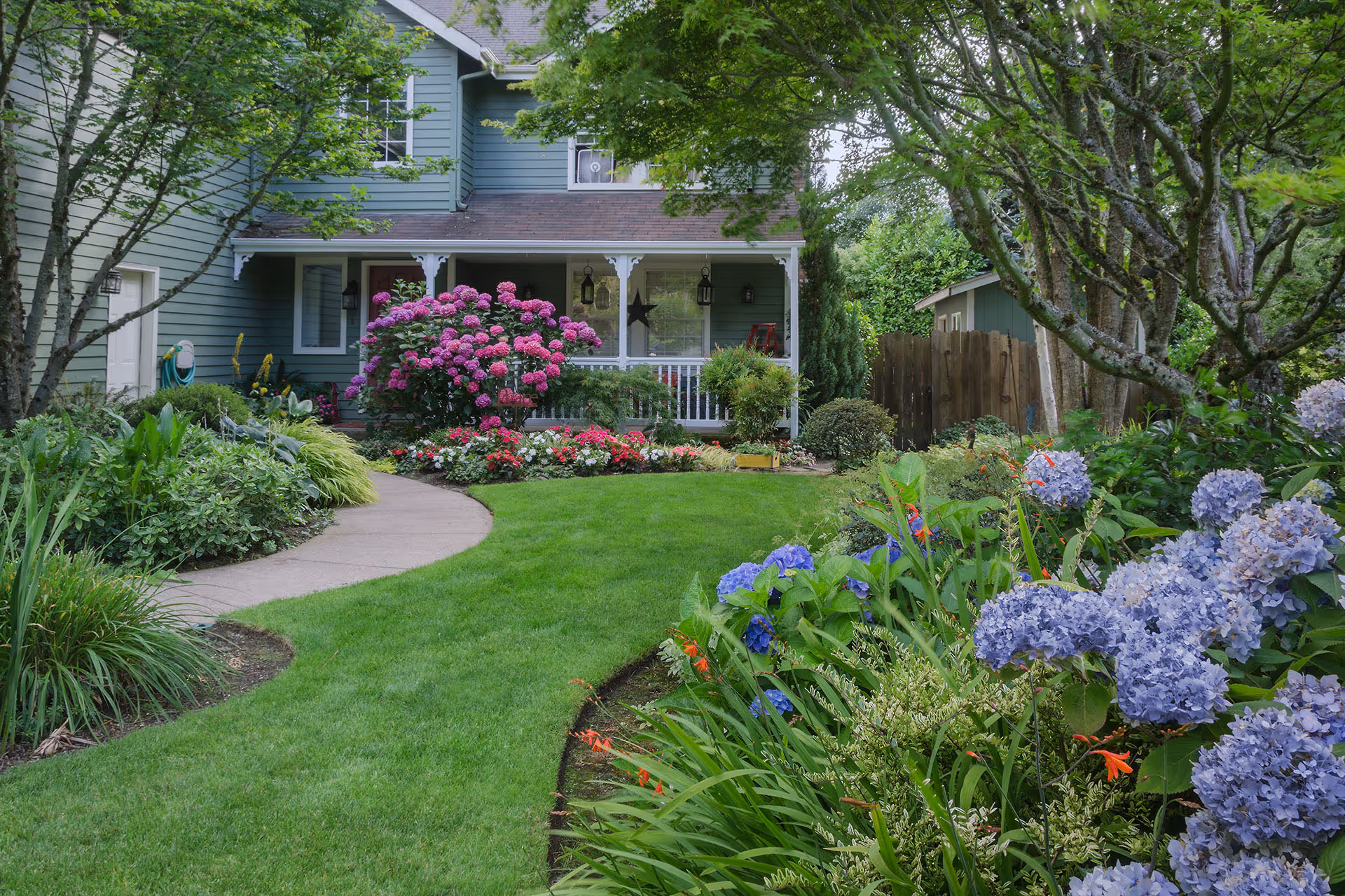 flowerbed design and installation by Landmark Lawncare