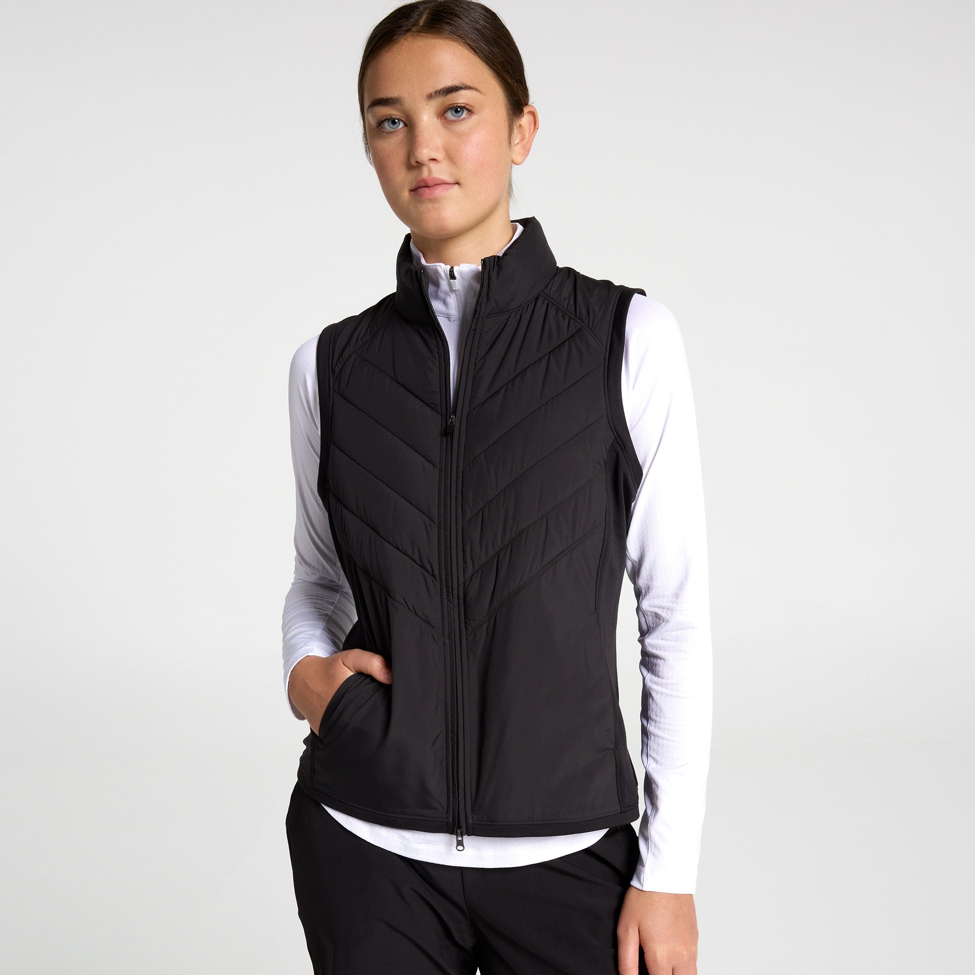 Walter Hagen Women's Performance 11 Quilted Golf Vest