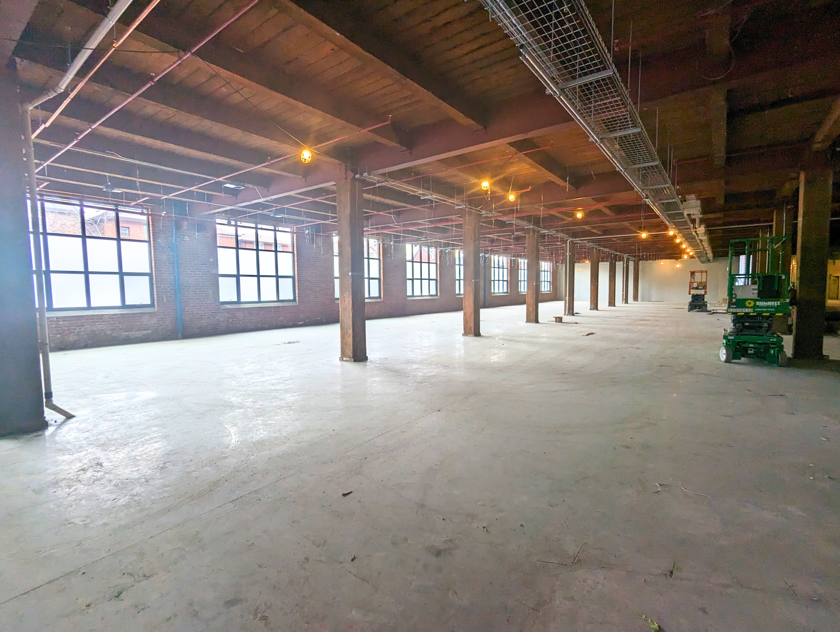 Aerospace manufacturing modular panels