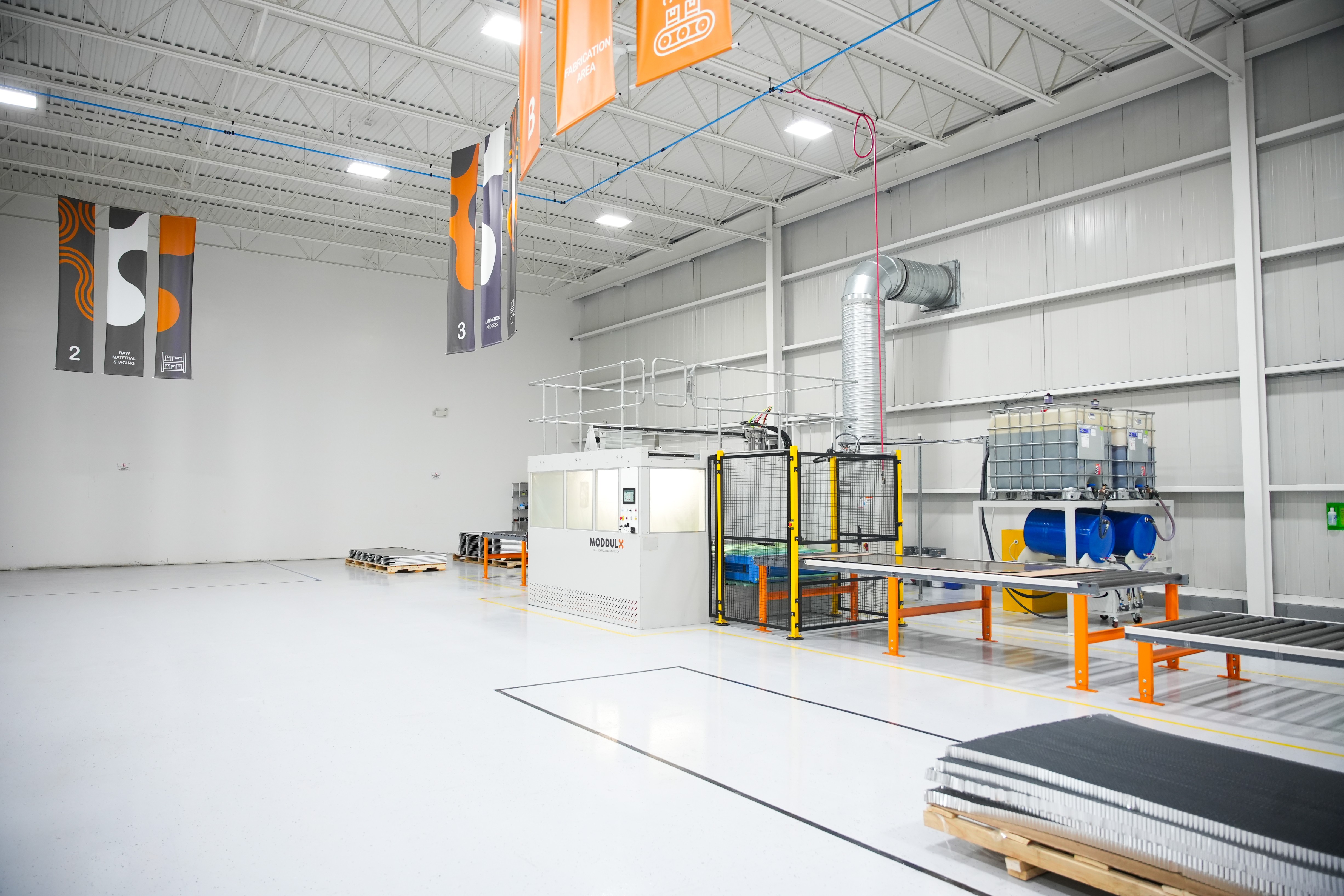Moddulx cleanroom sandwich panel manufacturing facility in Windsor, Ontario