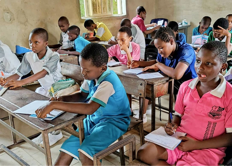 Care-hands-about-our-program-card-image-one