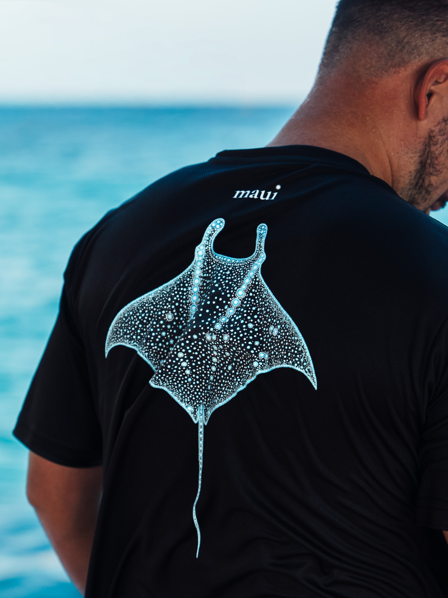 Swimming with humpback whales on a Maui expedition