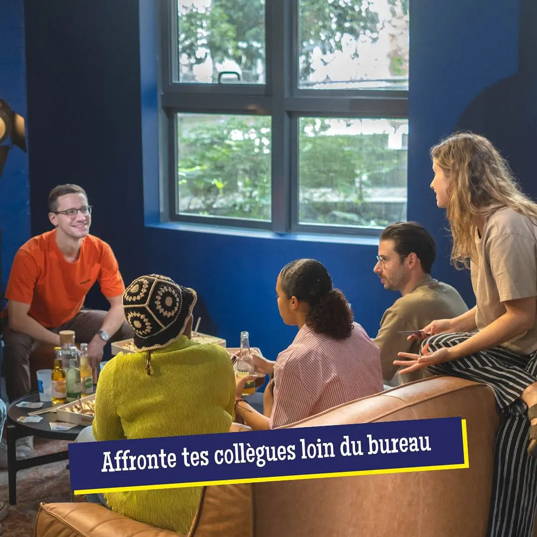 quiz room team building