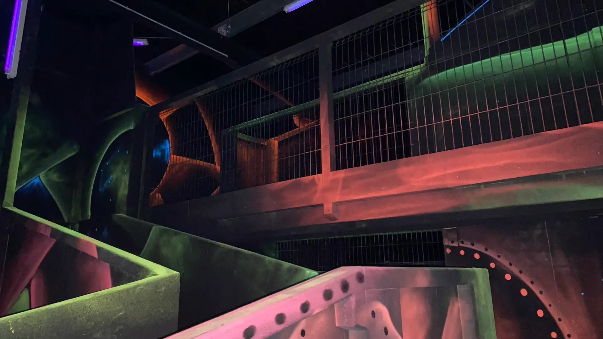arène de laser game vertigo park