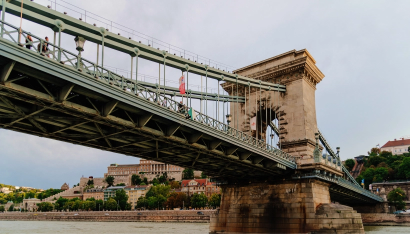 Kontix-contact-three-construction-site-image-one-webflow-ecommerce-template