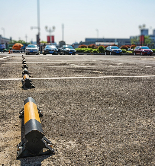 Parking Lot & Pavement Services