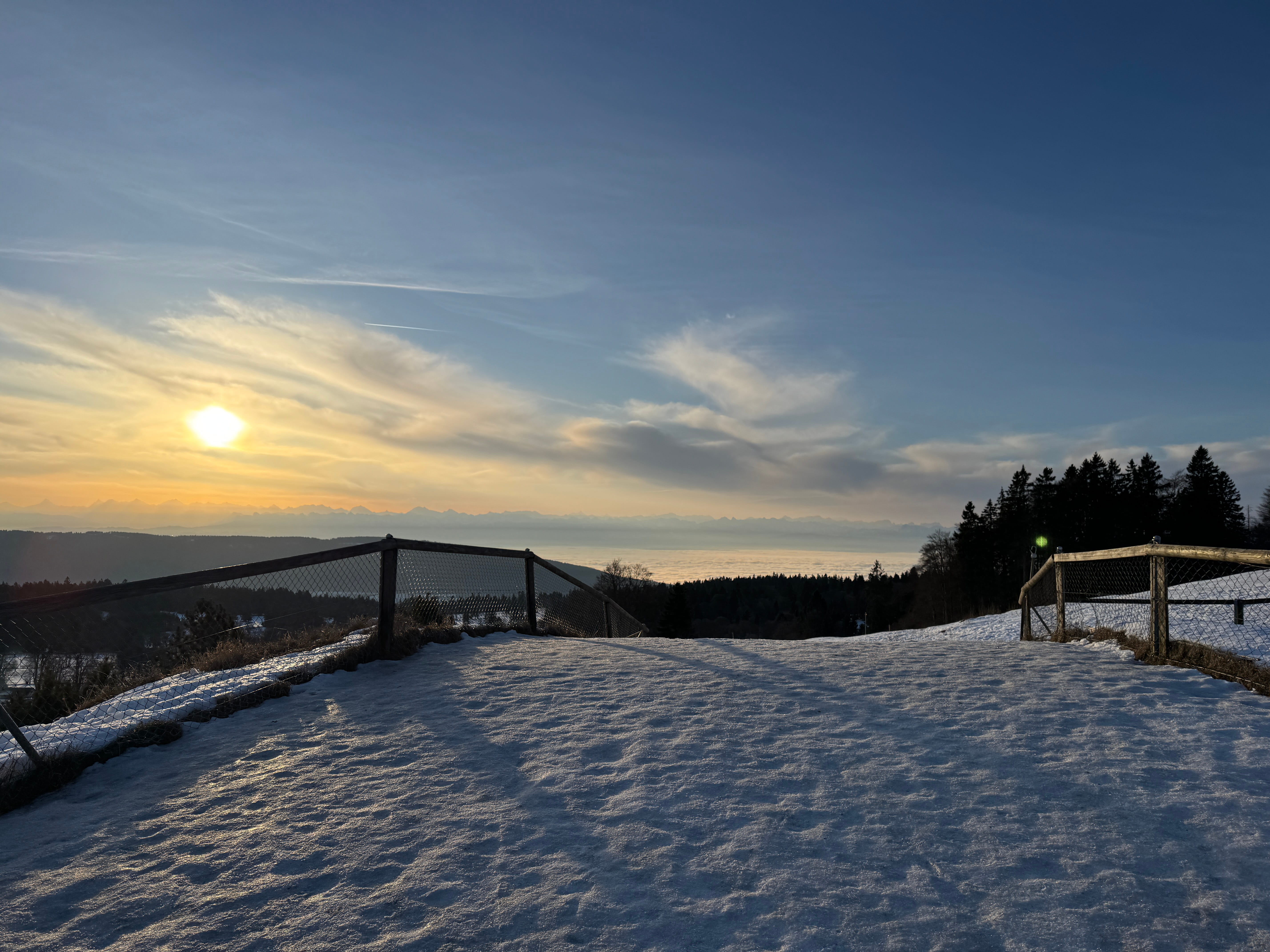 Vue aerienne des montagnes
