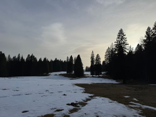Vue aerienne des montagnes