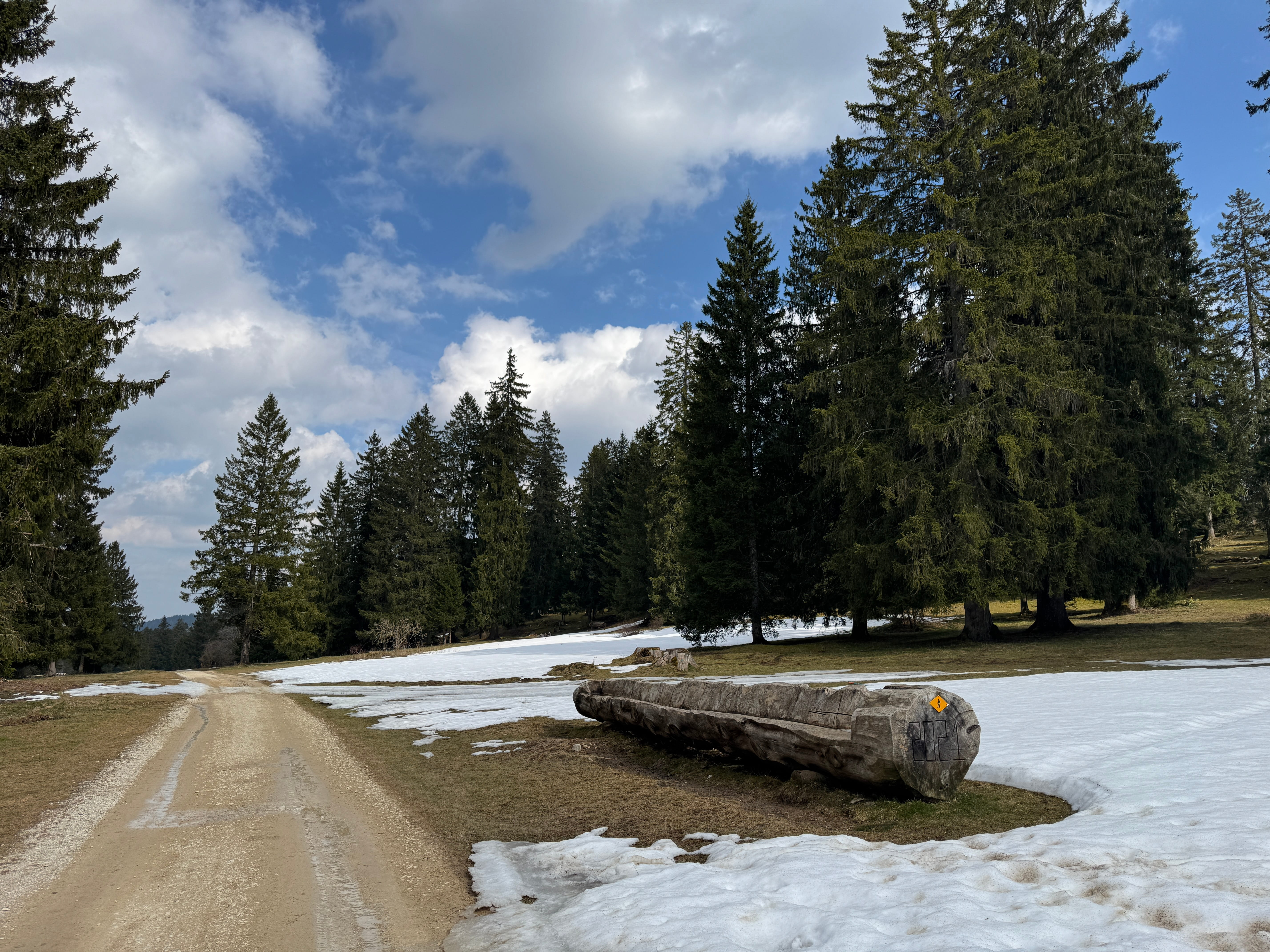 Vue aerienne des montagnes