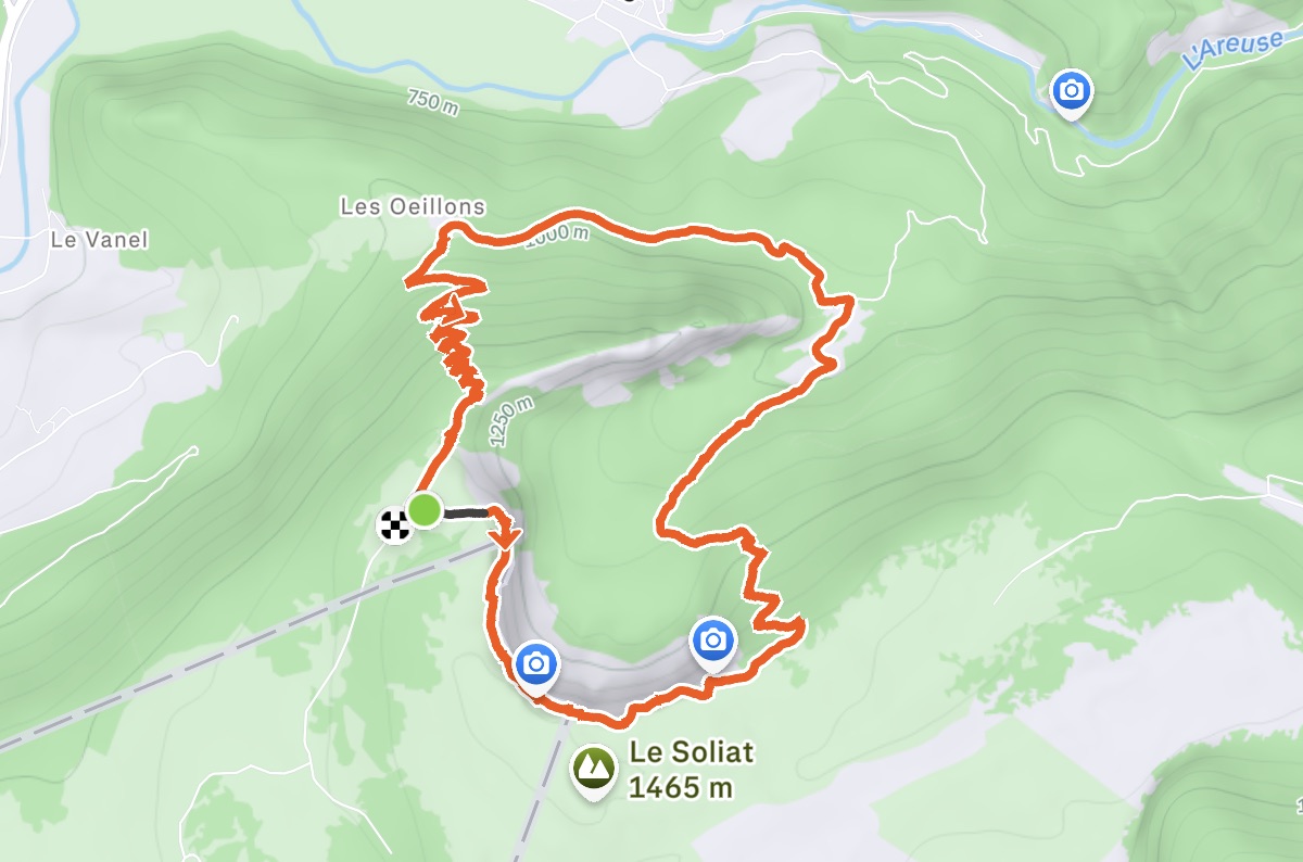 Vue aerienne des montagnes