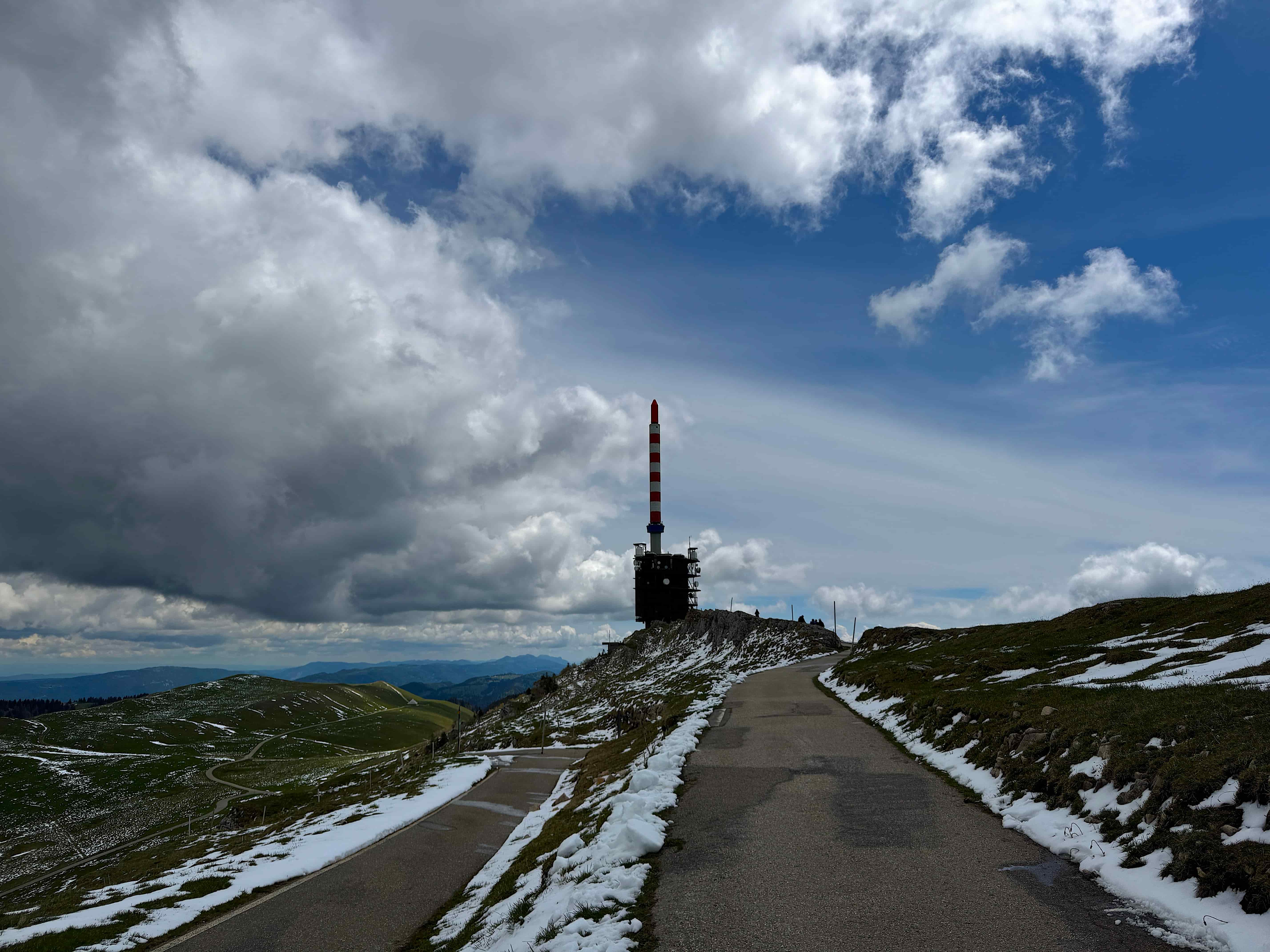 Vue aerienne des montagnes