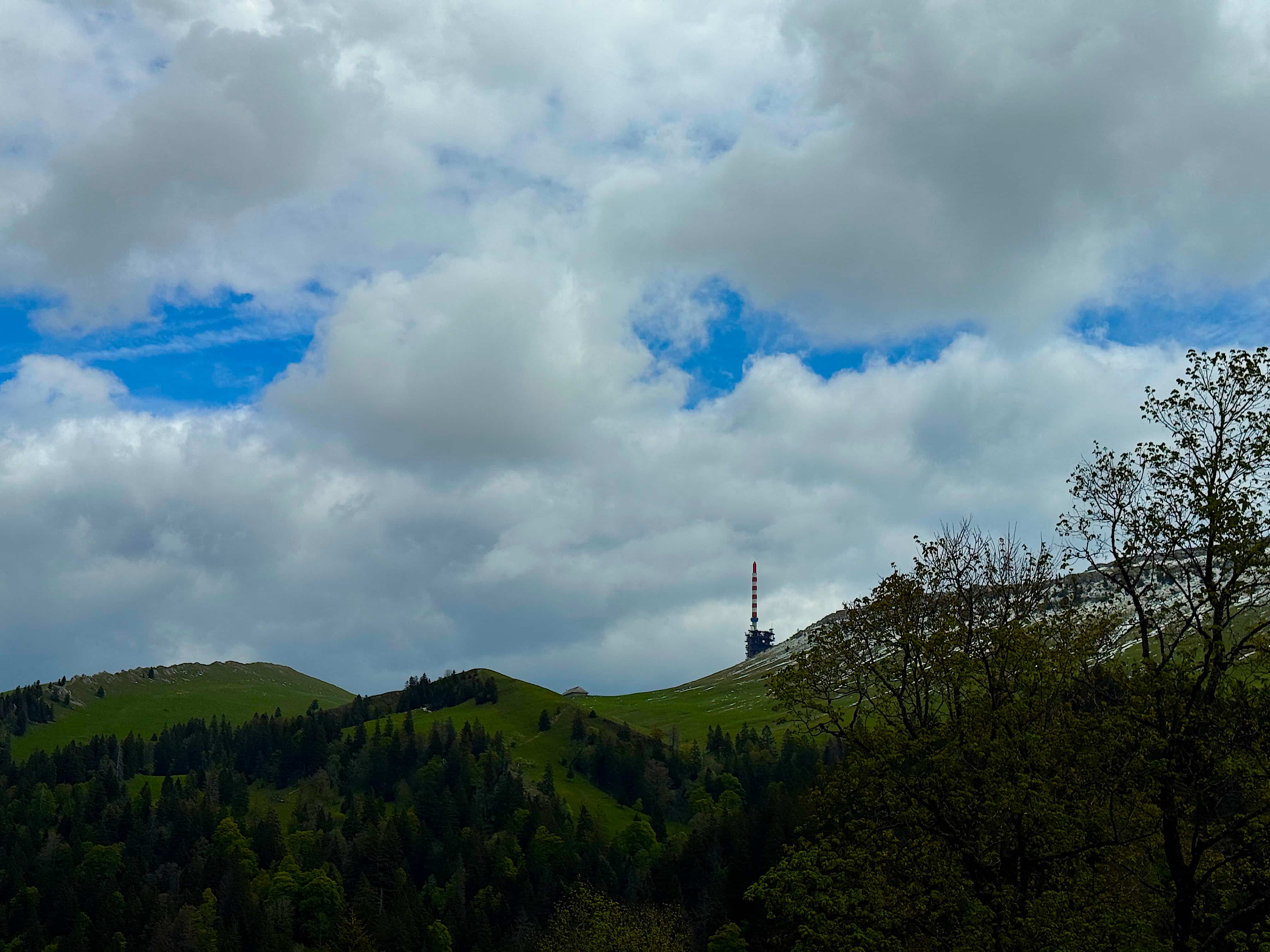 Vue aerienne des montagnes