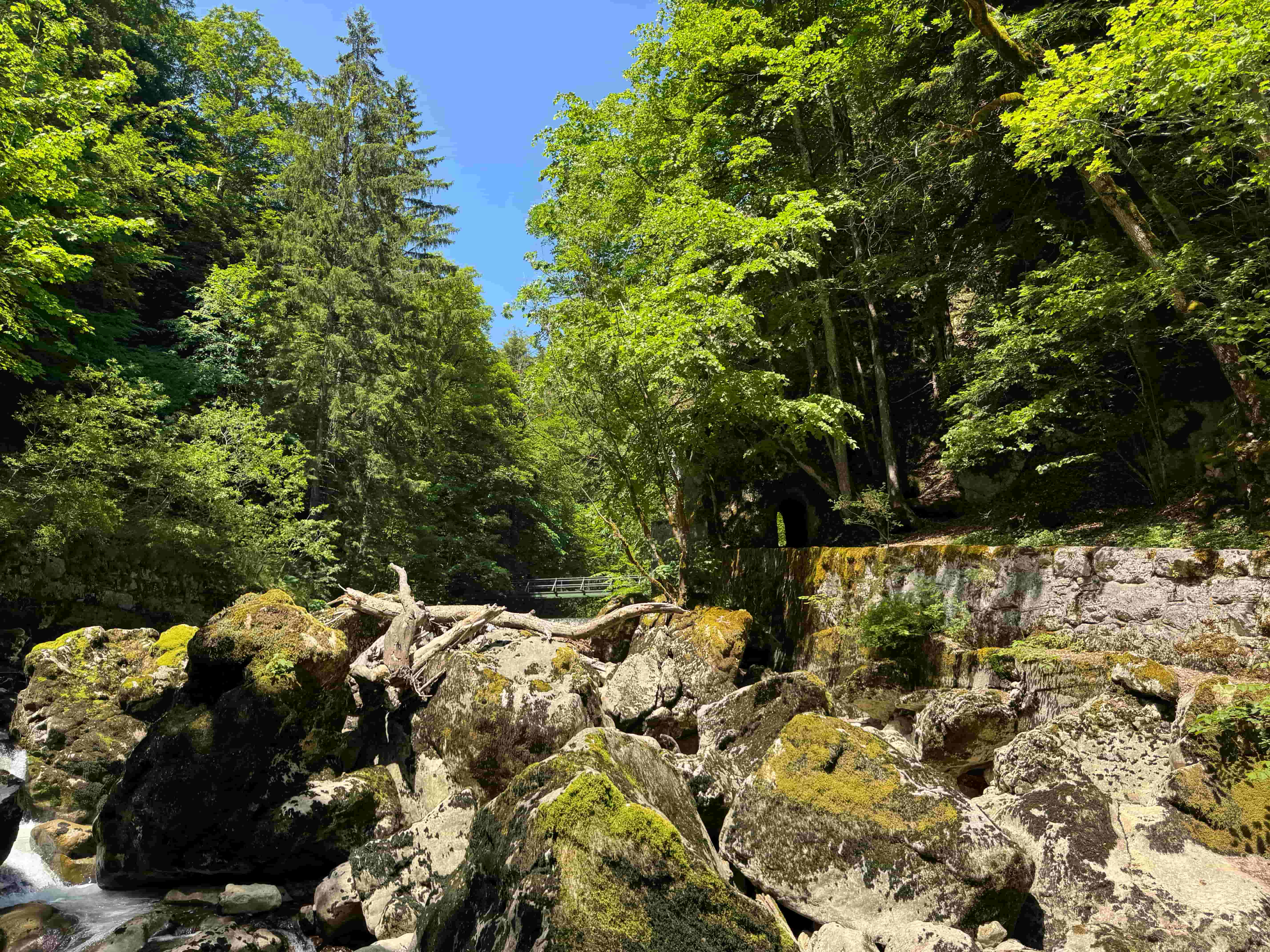 Vue aerienne des montagnes