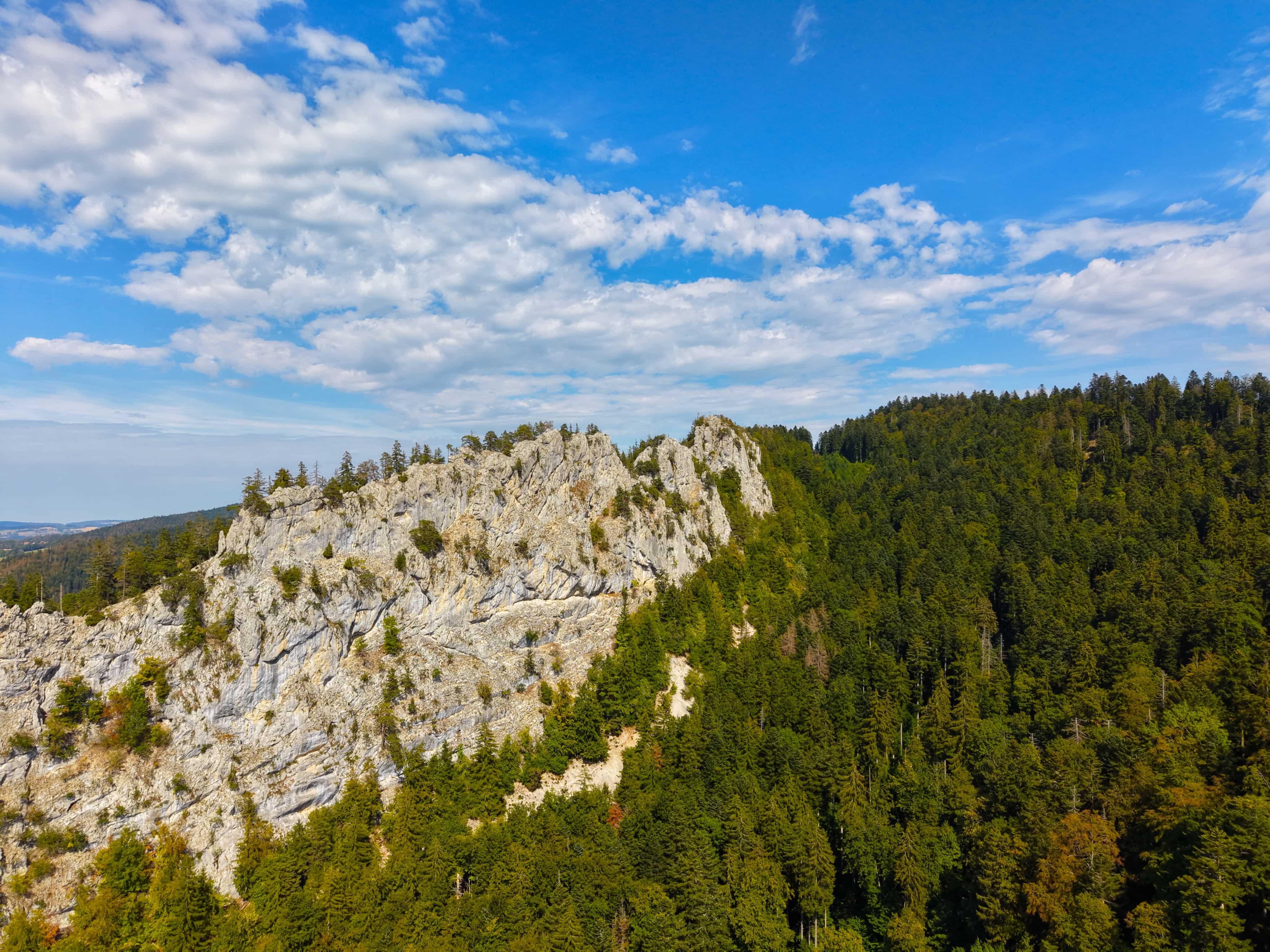 Vue aerienne des montagnes