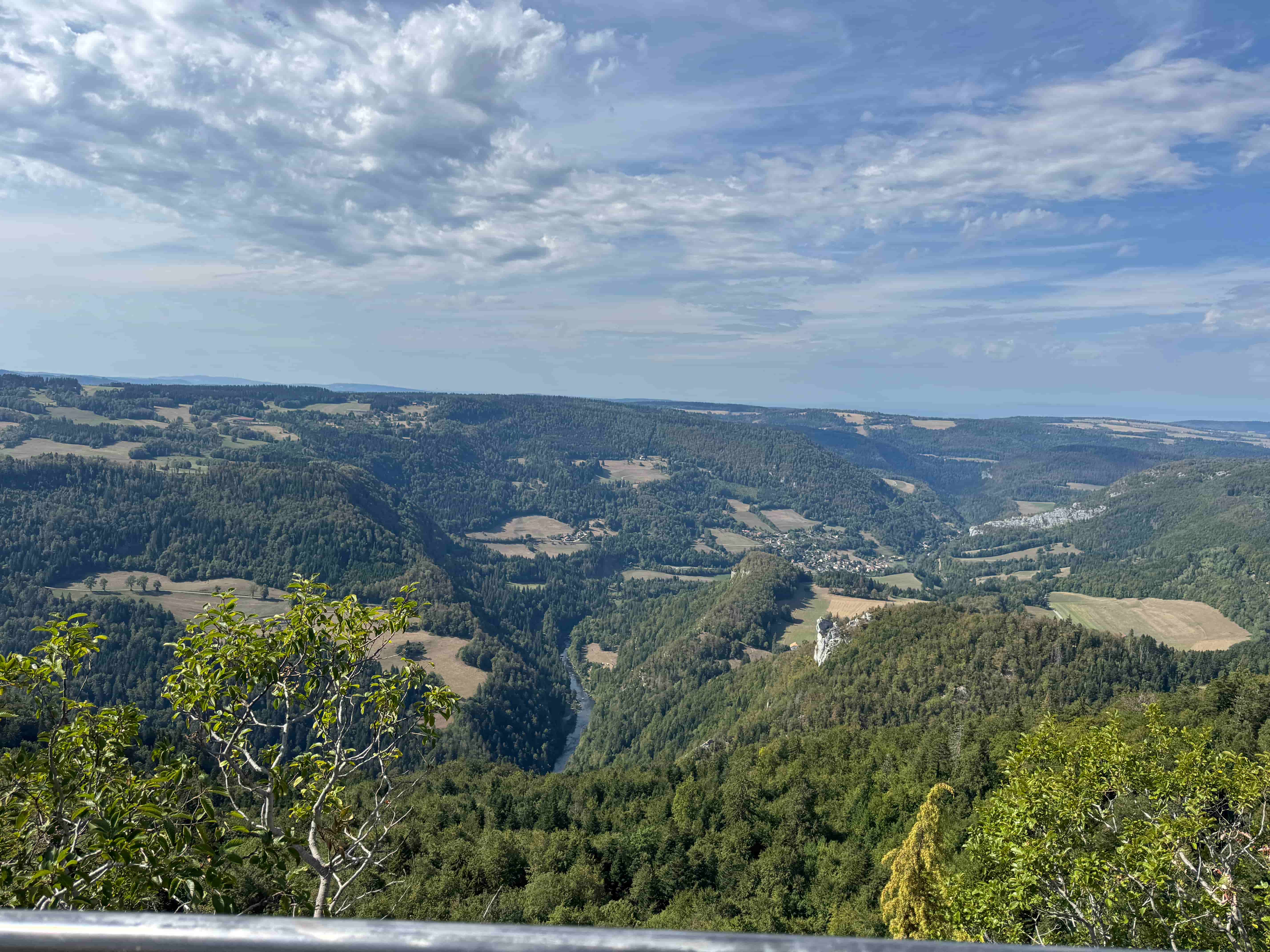 Vue aerienne des montagnes