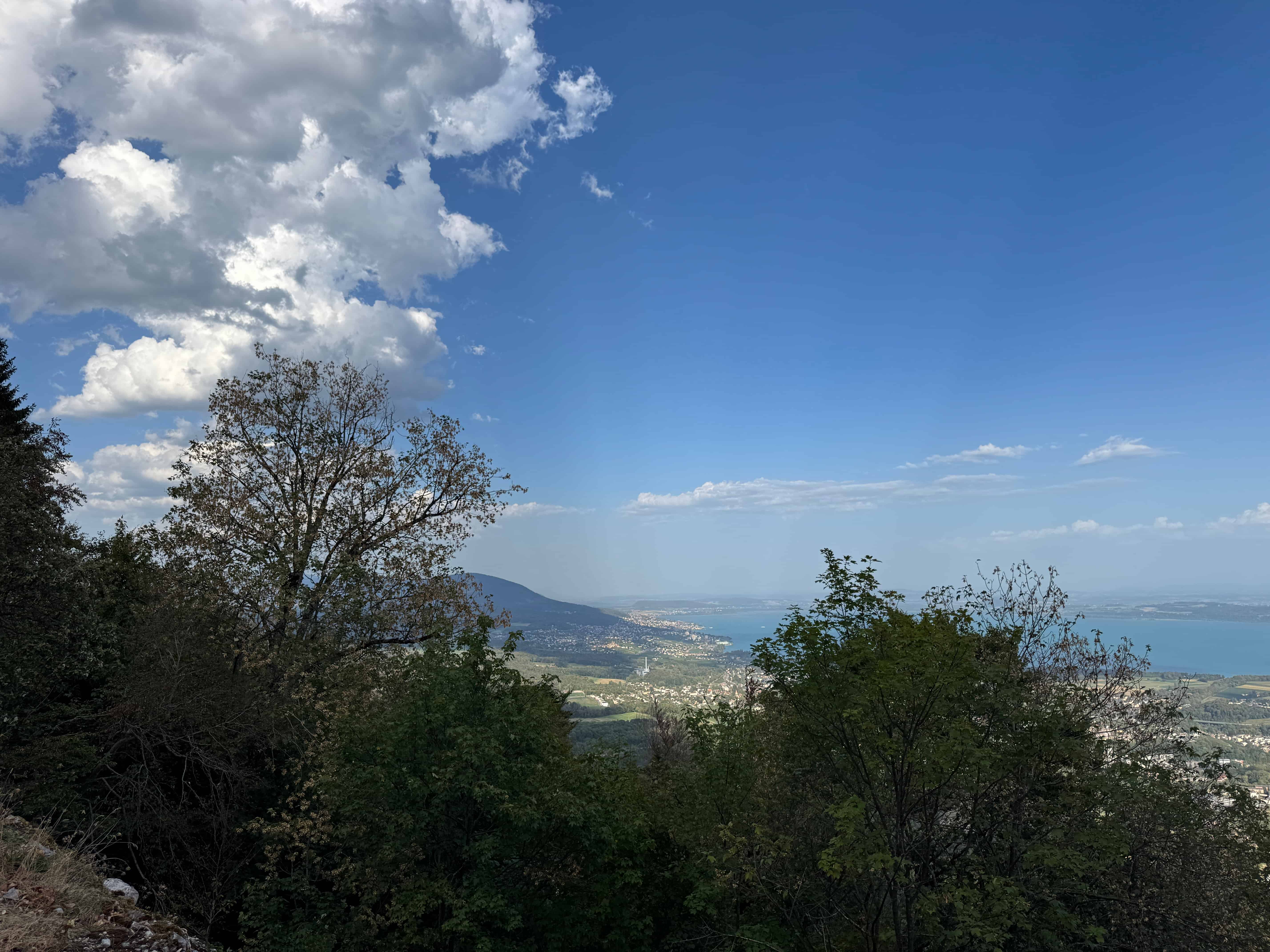 Vue aerienne des montagnes