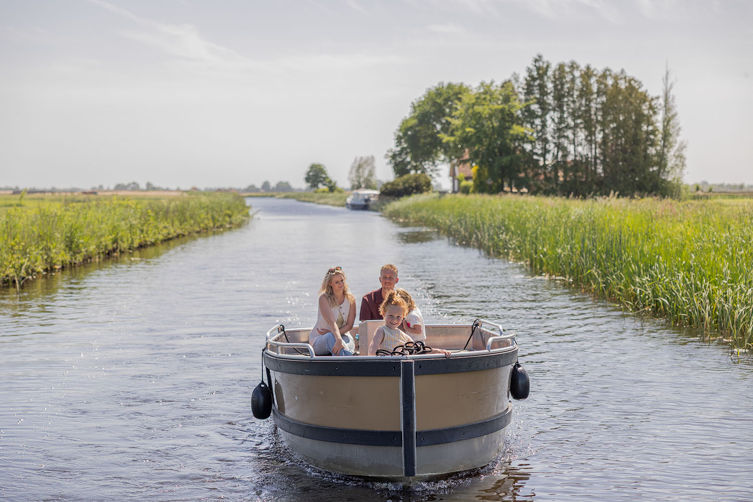 Elektrische sloep (2 stuks) van Goudpoel in Oudega