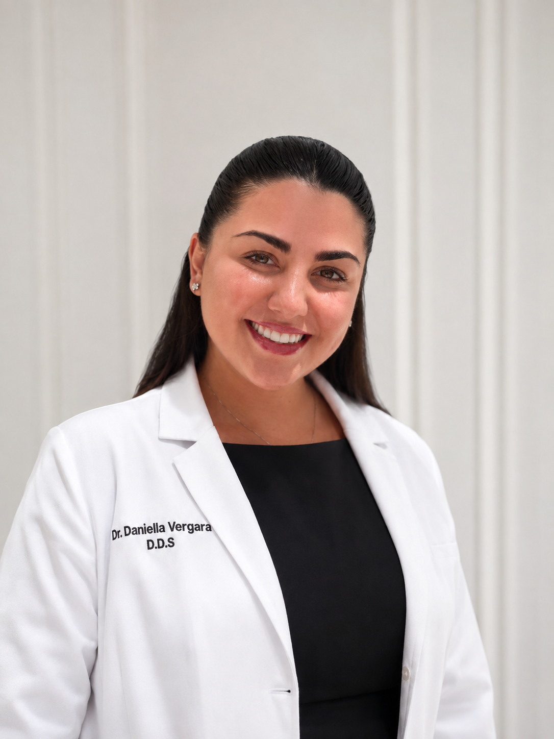Headshot of Dr. Daniella Vergara