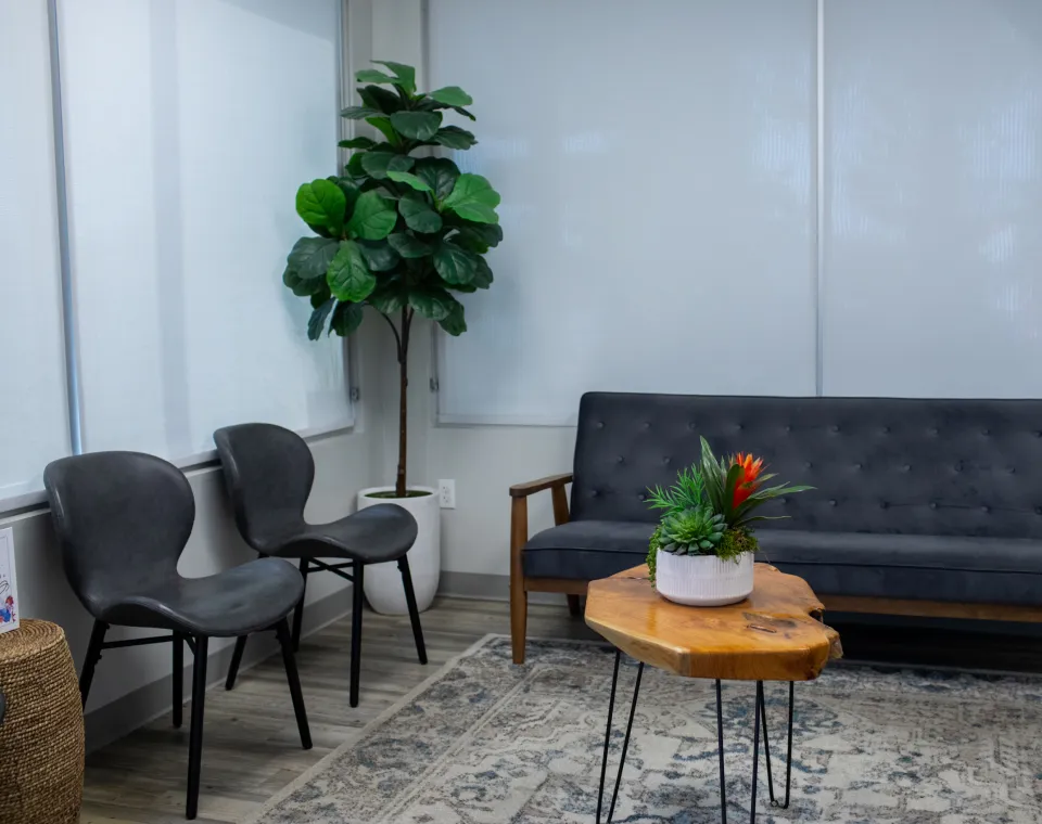 Family Dental Care in Mary Esther and Surrounding Areas: Your Trusted Neighborhood Dentist