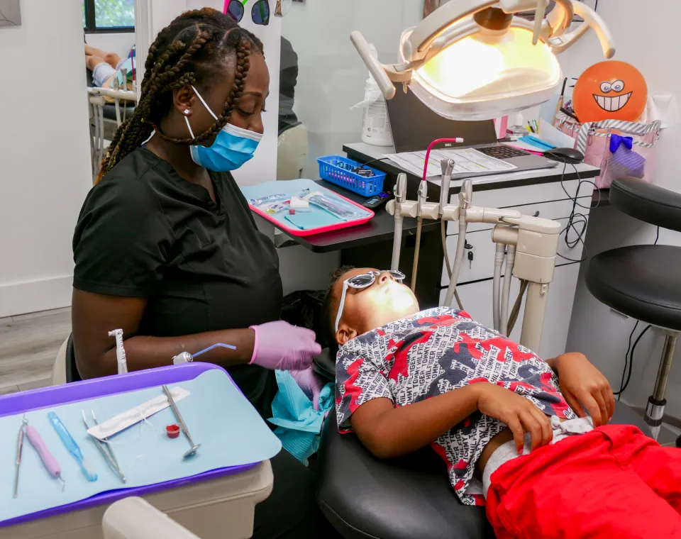 Crowns and Extractions for Kids in Crestview, FL: High-Quality Pediatric Dental Care