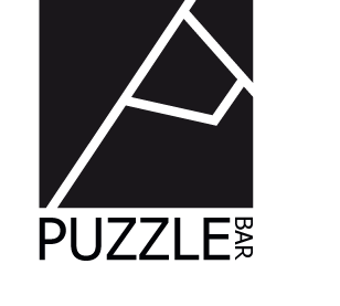 Logo von Puzzle Bar mit stilisiertem Puzzle-Stück in Schwarz und Weiß.