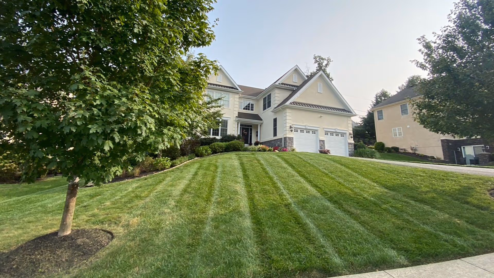 Residential lawn care and landscape maintenance near me - Santivasci Landscaping