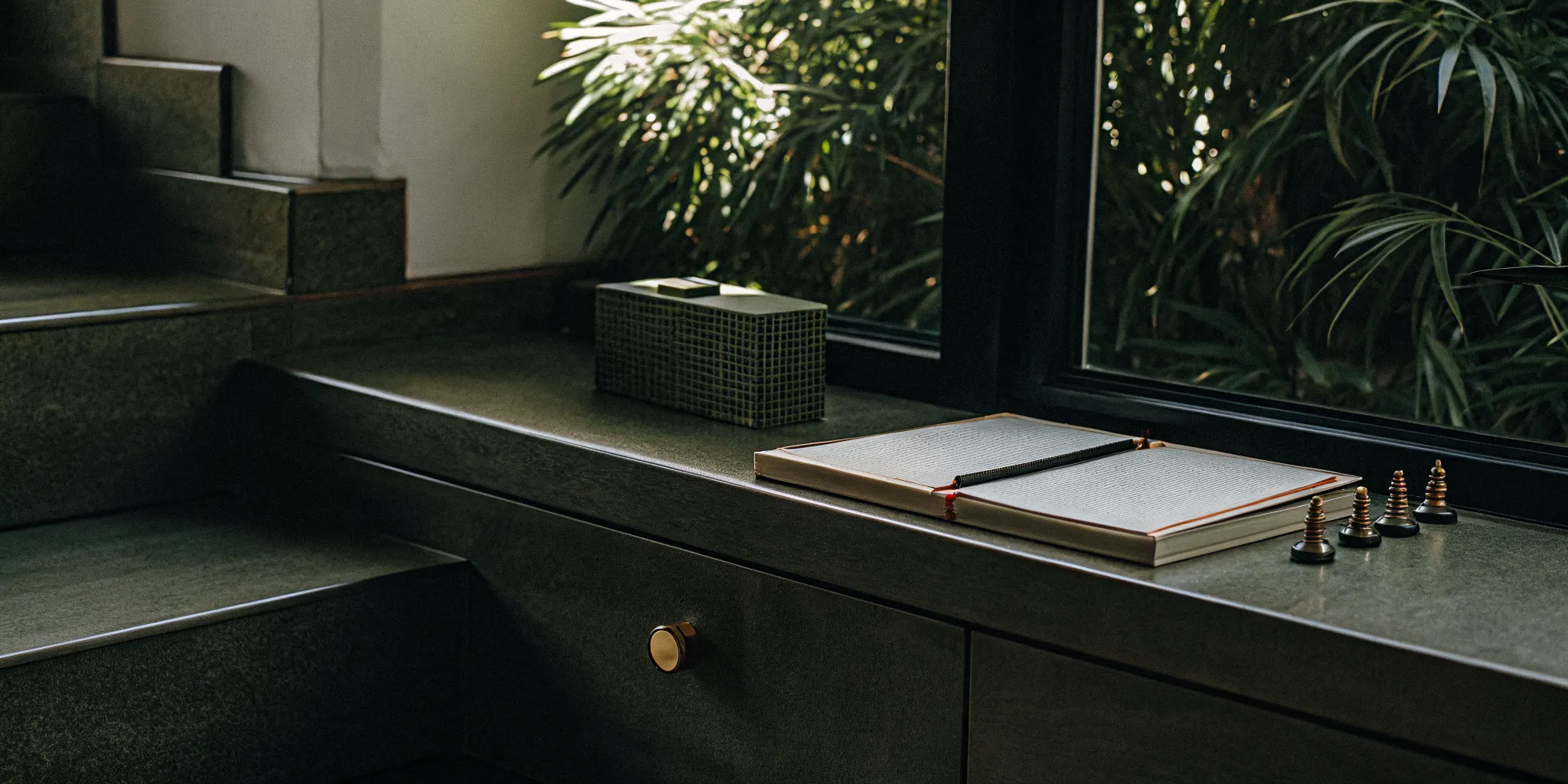 A journal and pen for daily practice on how to develop leadership skills.