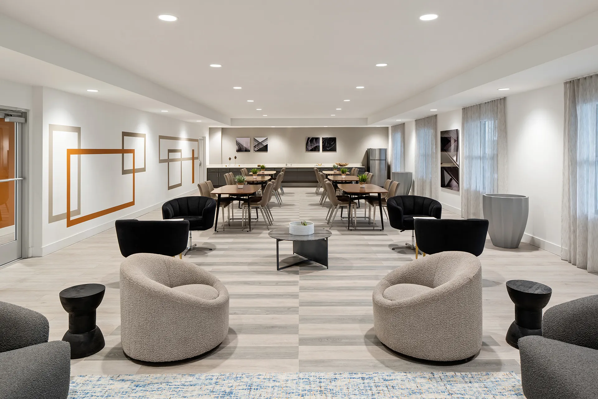 Community room with chairs and tables