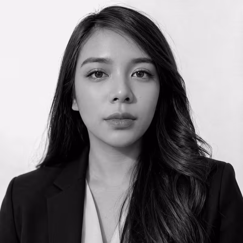Kim Lyann, Investor Relations Associate at Vesselbridge Capital