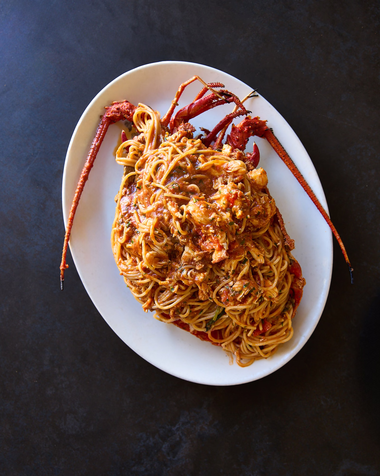 Spaghetti Pasta with Crab Legs