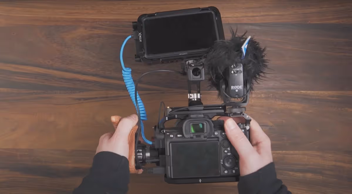 Sony A7S III Run & Gun Rig Setup for YouTube Filmmaking