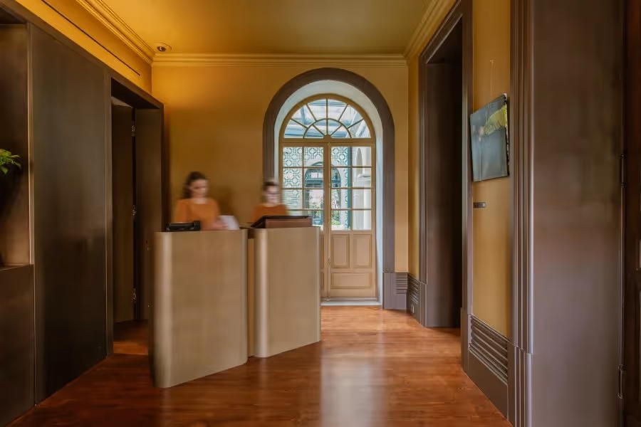 Evento no Palacete Severo — celebração em espaço patrimonial de Porto