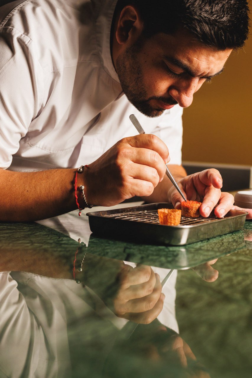 Restaurante Éon no Palacete Severo — espaço gastronómico de destaque em Porto