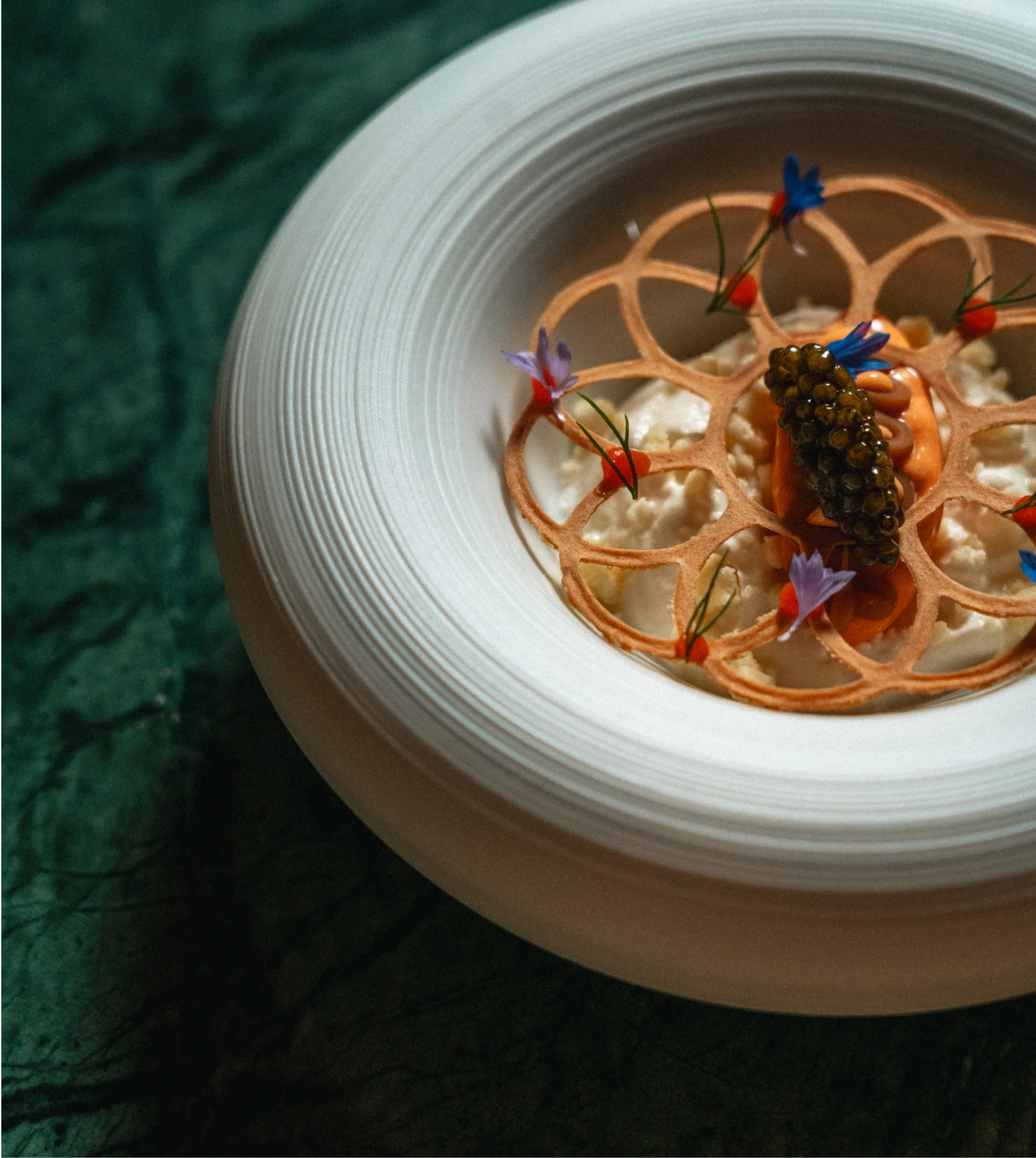 Restaurante no Palacete Severo — ambiente e mise en place de jantar