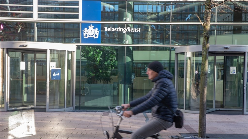 Weer tik op vingers Belastingdienst om achterhouden informatie