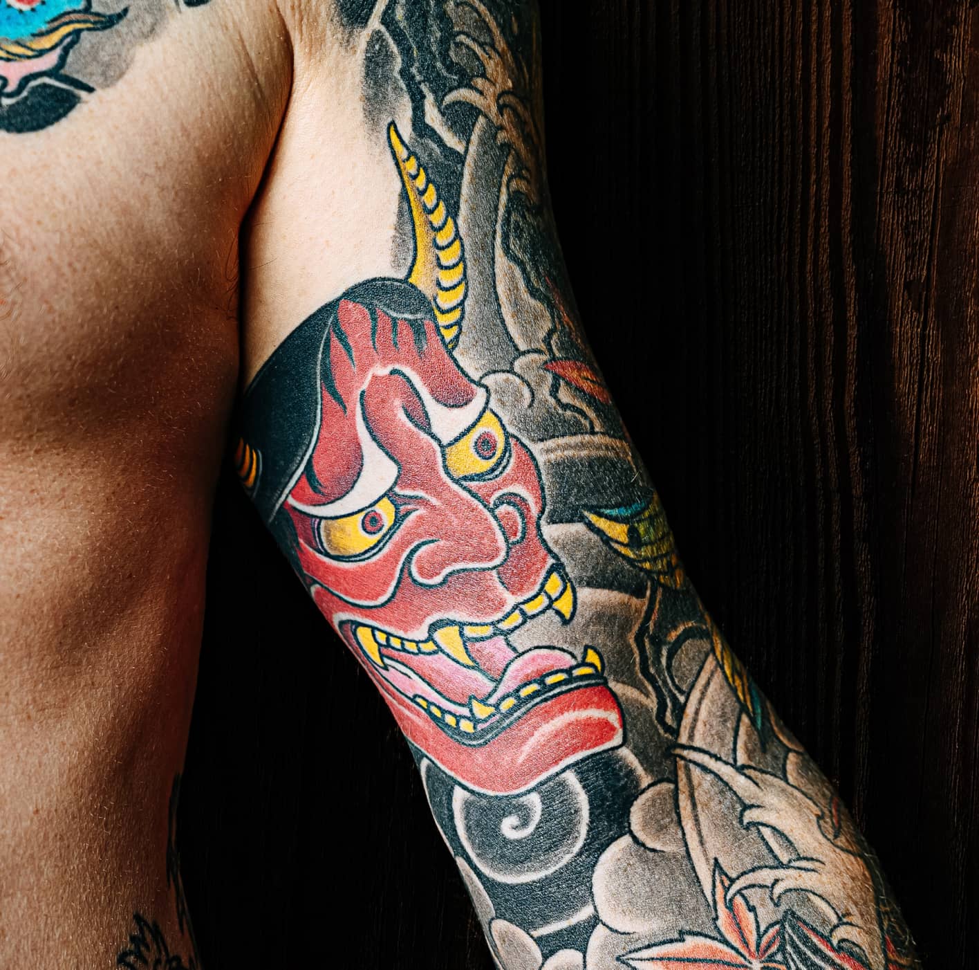 Image Hero Service Single Tattooing Service - Tattooist X Webflow Template