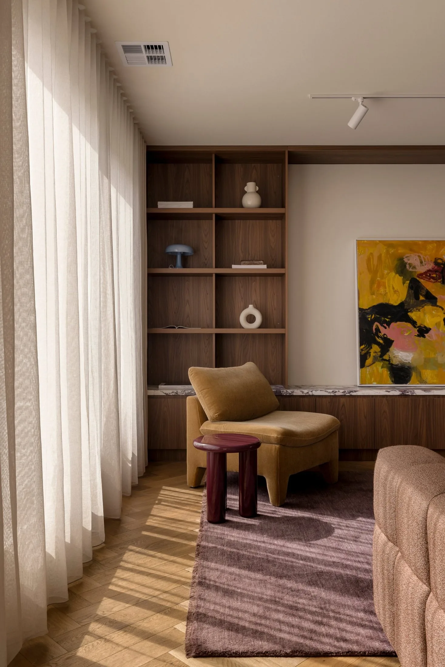 Arbour, the living room