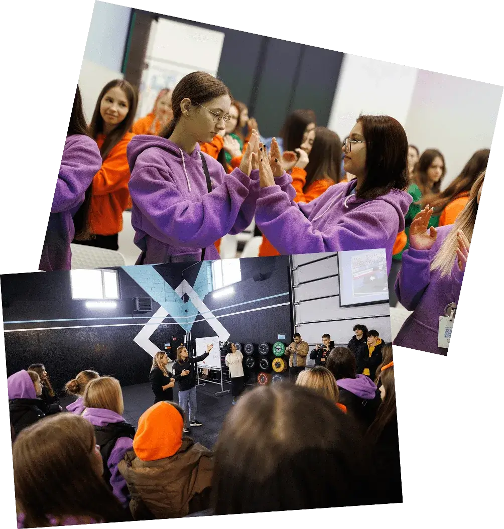 Дві фотографії з групою людей