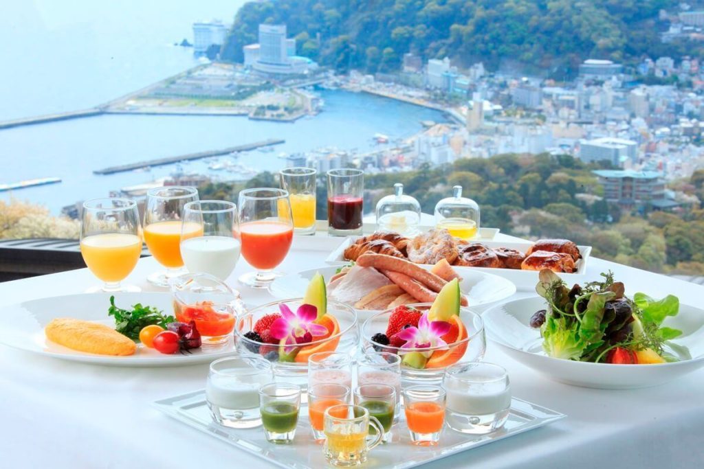ヘルシーで新鮮な朝食。