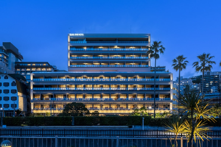 熱海サンビーチ前にある「熱海パールスターホテル」