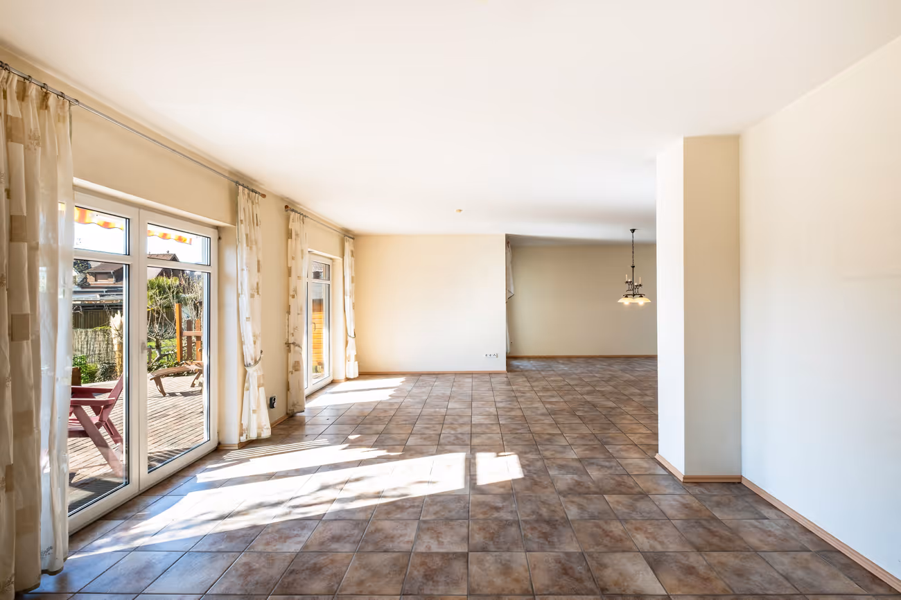 und Zugang zur Terrasse