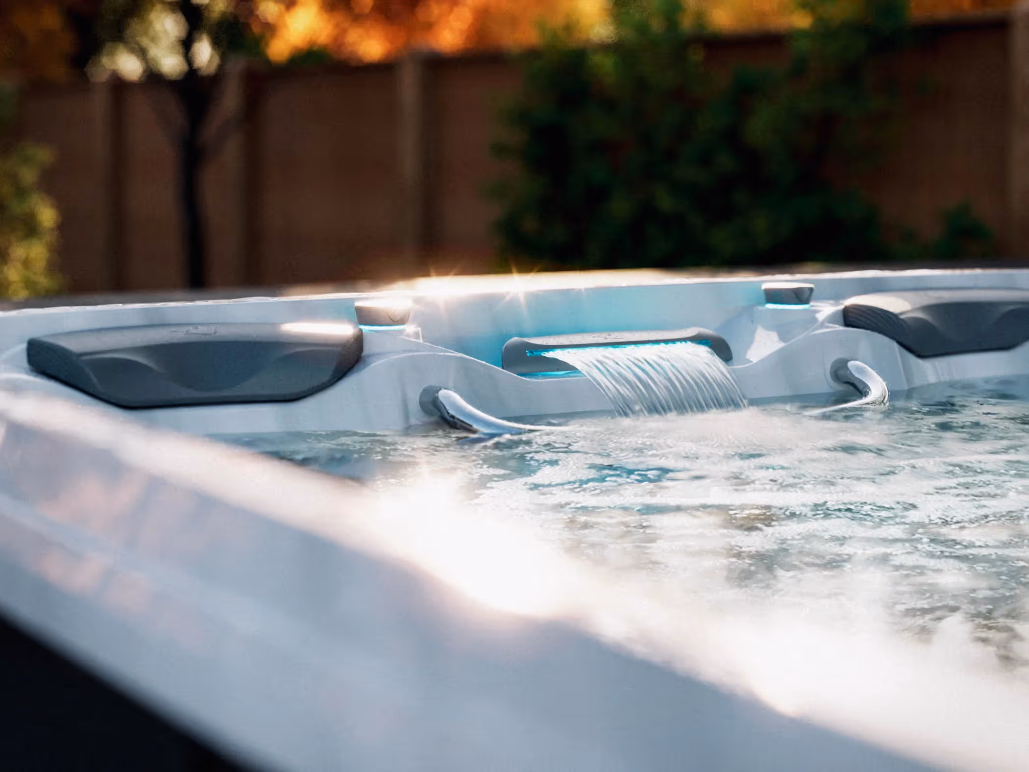 Hot tub in daylight