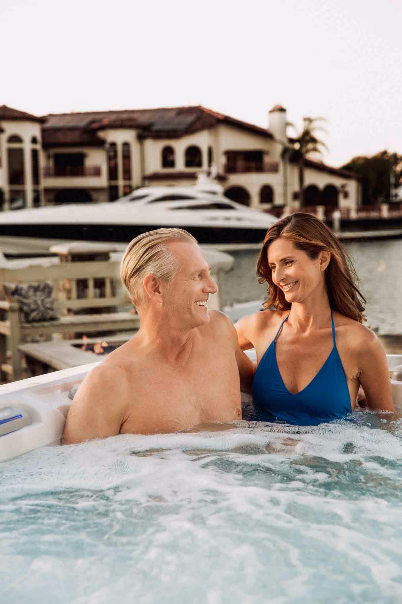 2 persons Hot Tub