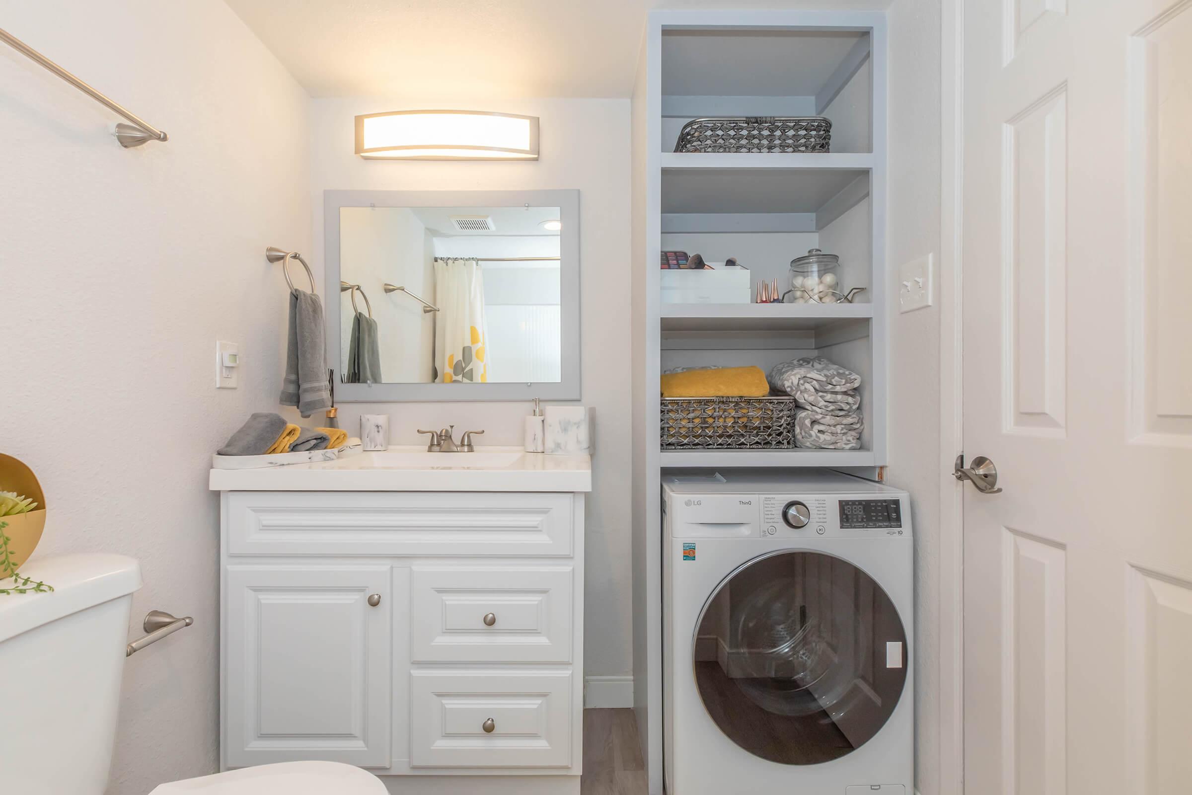 One bedroom washer and dryer stackable