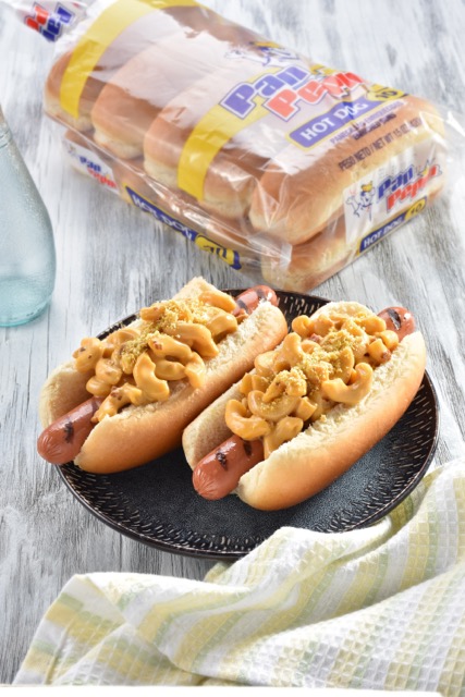 Mac and Cheese Hot Dog