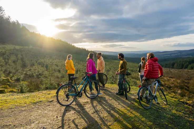 image of event at cafe