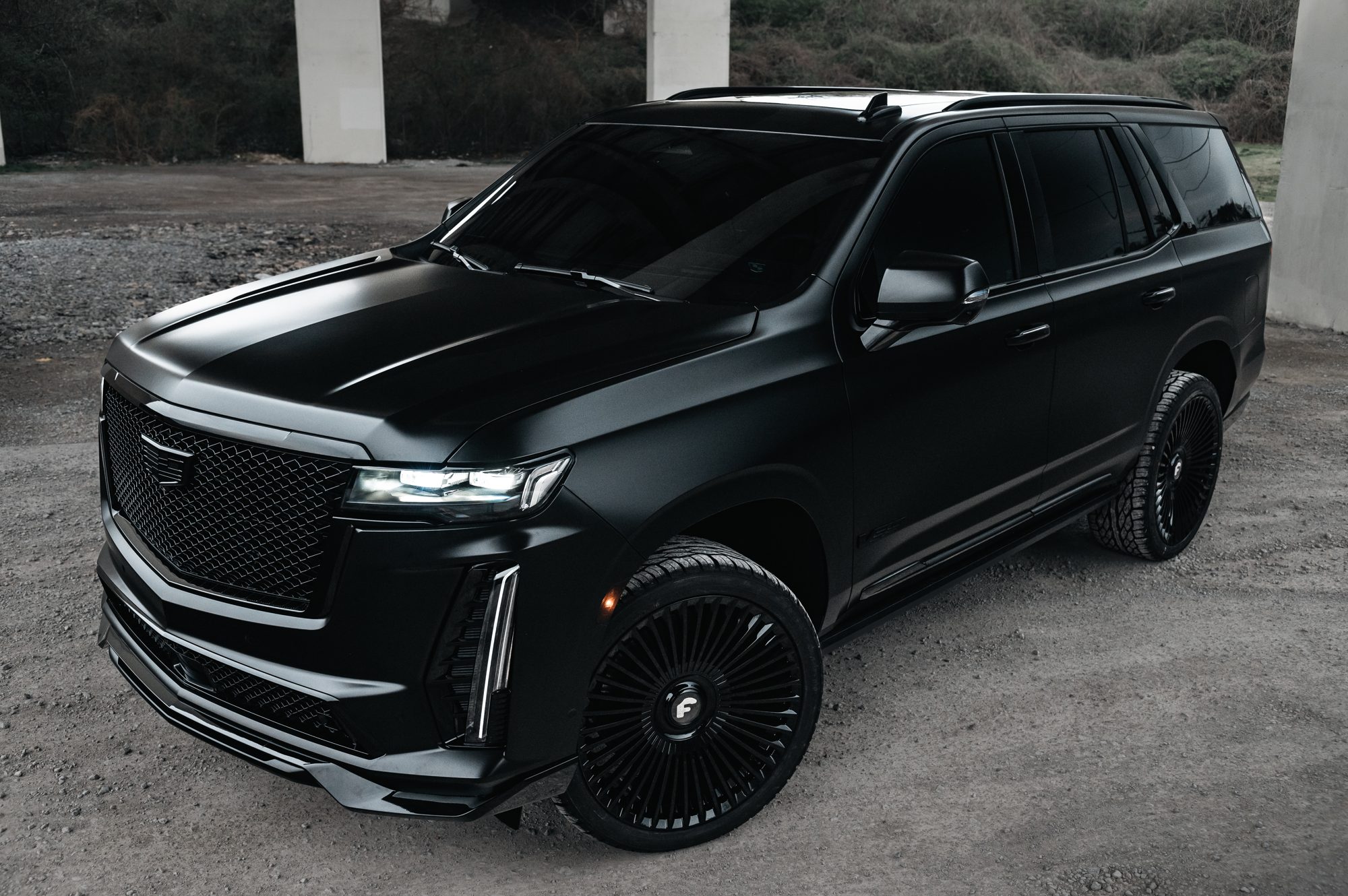 Cadillac Escalade-V blackout build side profile, Titan Motoring