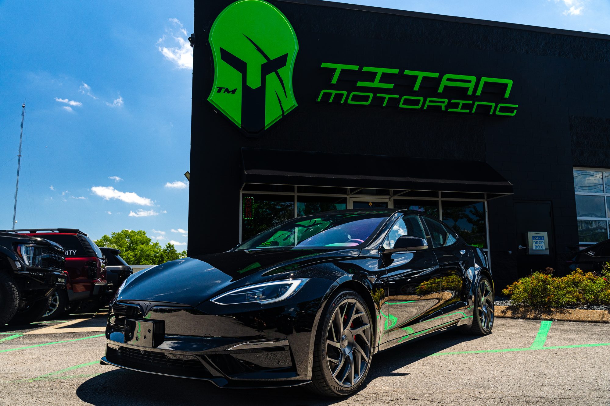 2026 Tesla Model S Plaid with stealth Uniden R9W radar install, Titan Motoring Nashville