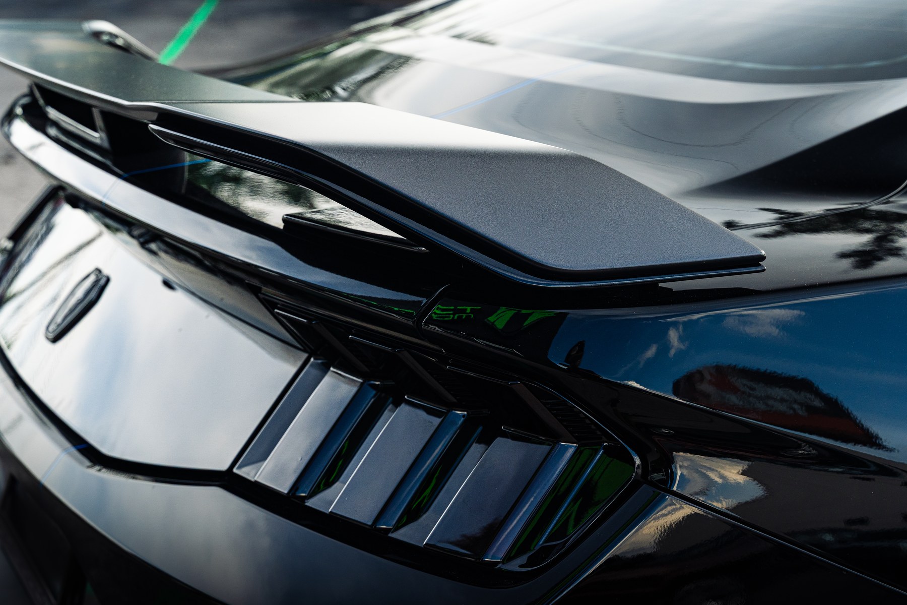 Hood vent detail on a ceramic-coated Ford Mustang Dark Horse