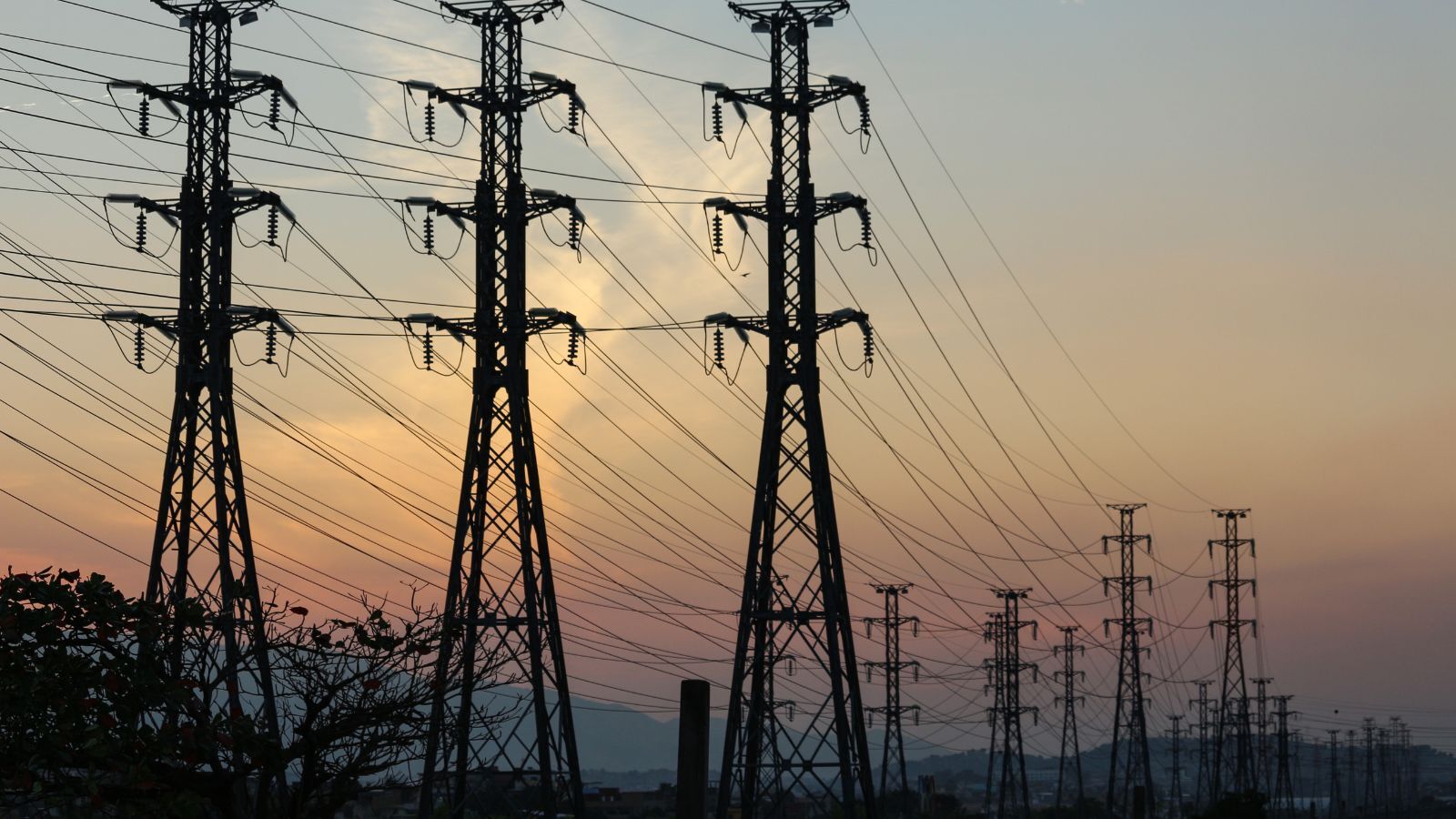 New Analysis Warns of Hidden $50 Billion Liability as Wind and Solar Projects Age Without Decommissioning Safeguards